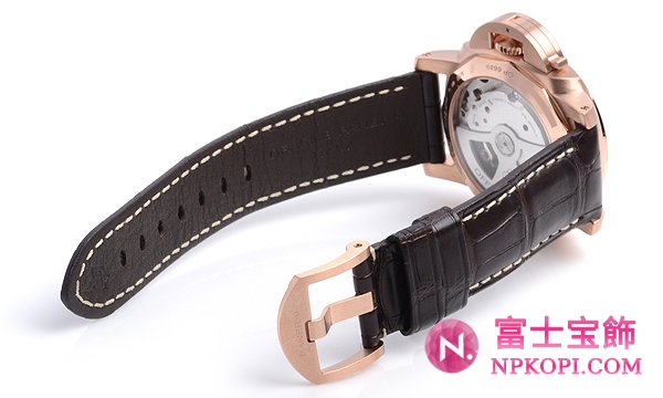 パネライルミノール１９５０マリーナ３デイズオートマチック４２mm PAM00393